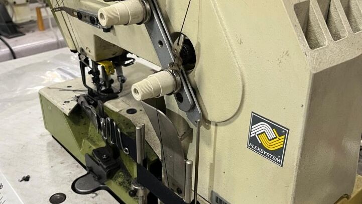 - INDUSTRIAL SEWING MACHINES